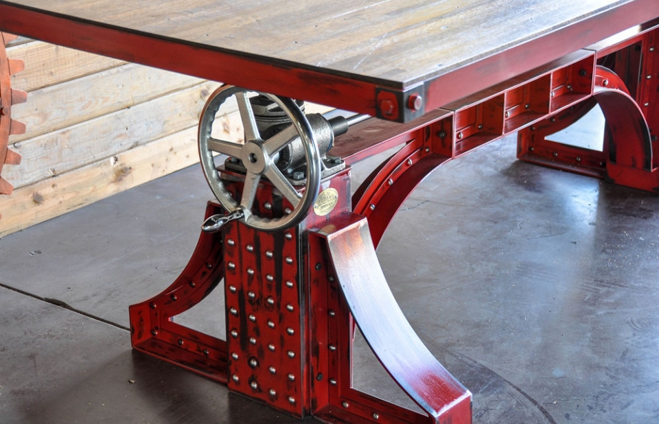 crank table side