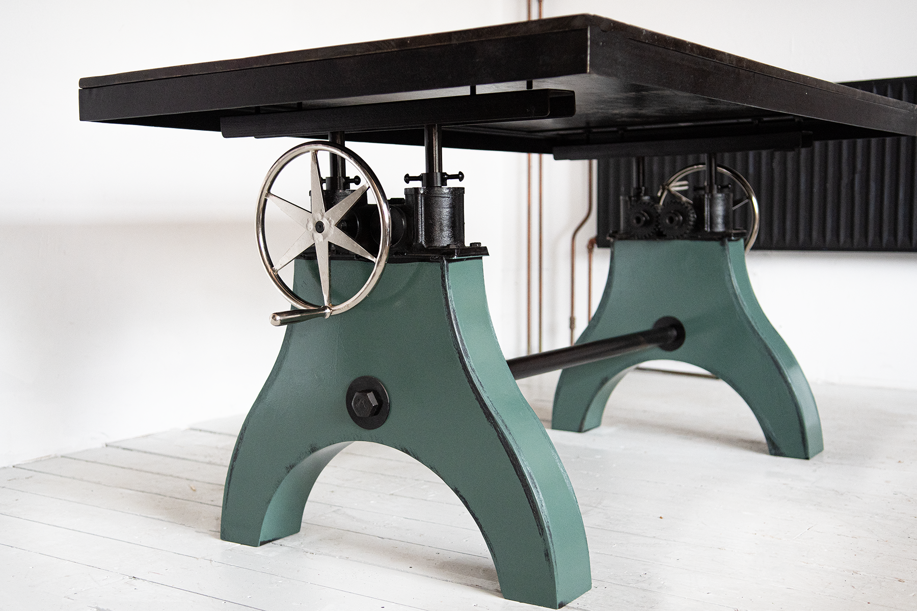Adjustable industrial table half moon green design